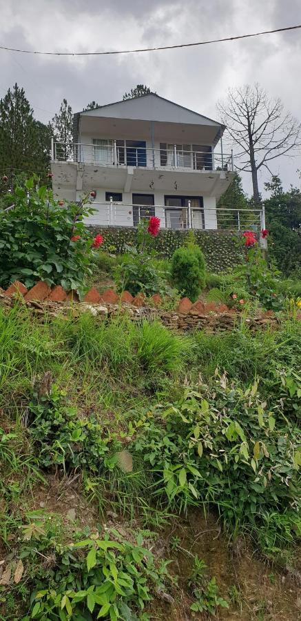 The Plum Apartment Mukteshwar Exterior photo